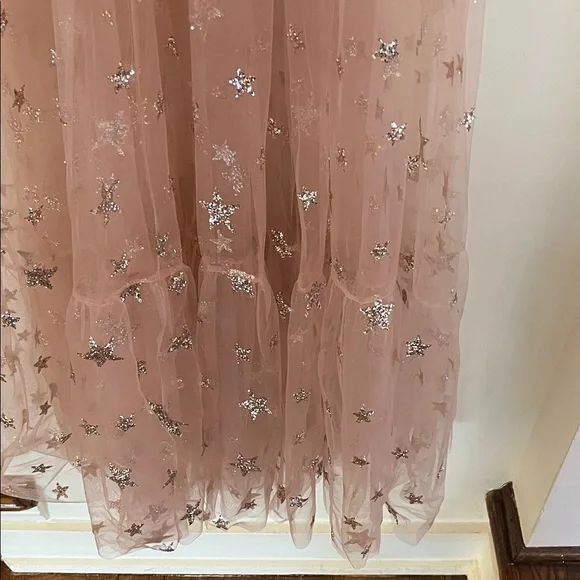 πΈβ¨ Lirika Matoshi Pink Star Tulle Maxi Dress β Size Small β¨πΈ - Picture 9 of 9